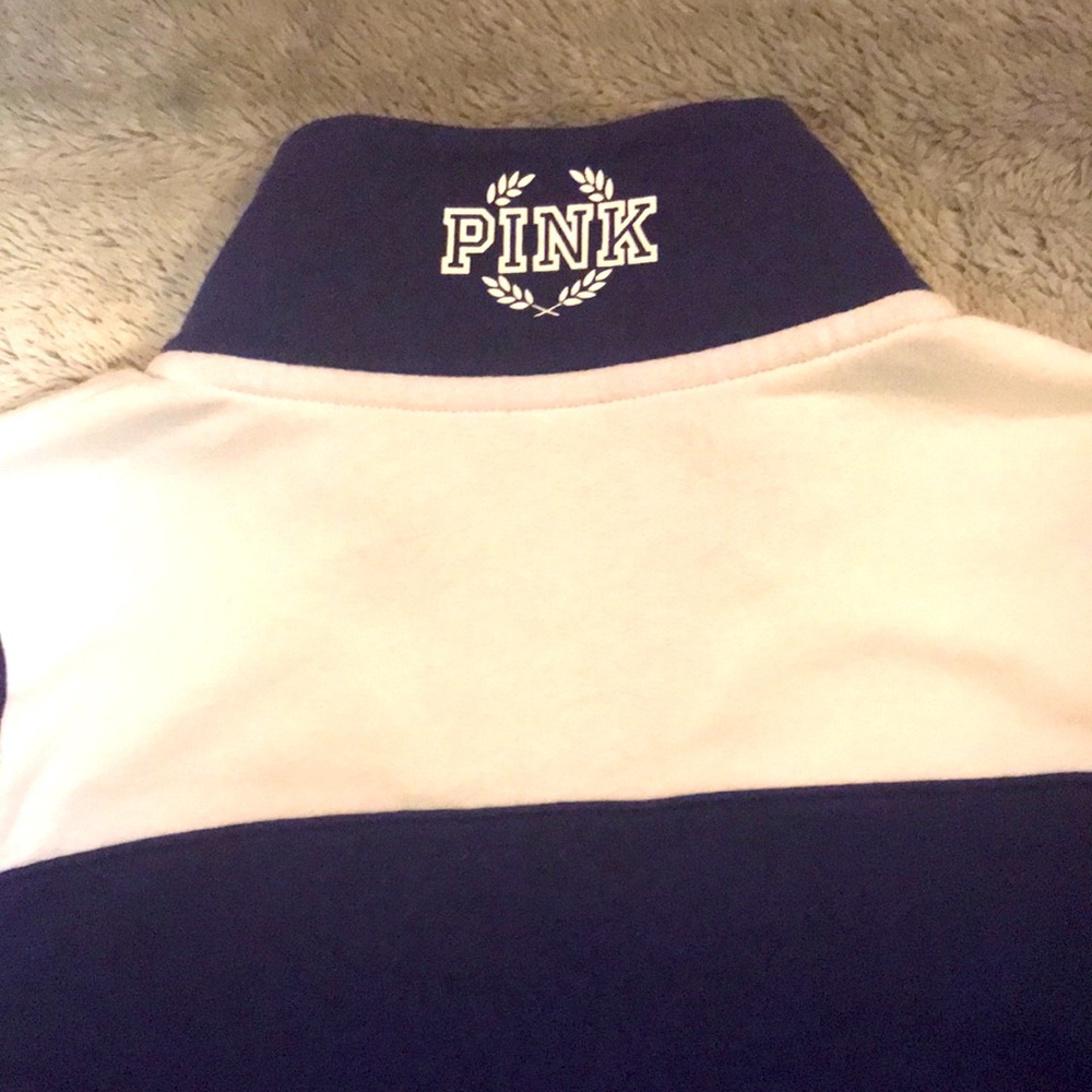 VS PINK half zip pullover - Picture 4 of 4